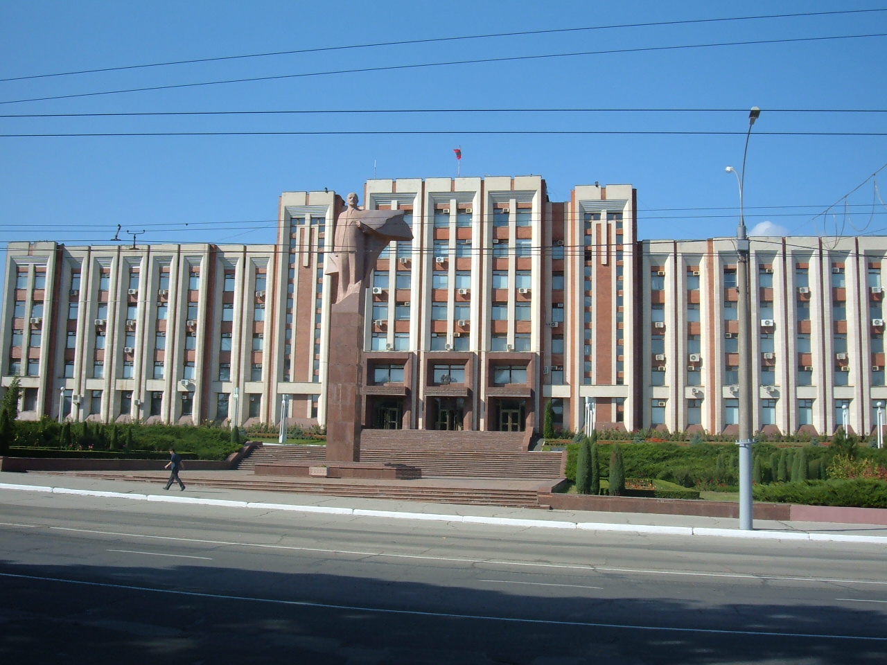Tiraspol_government_building