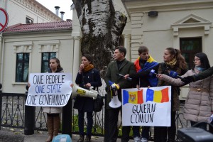 mars-pentru-unire-chisinau-ambasada-sua