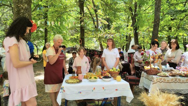 Mobilizare comunitara_Festivalul gastronomic_Alege ce mananci