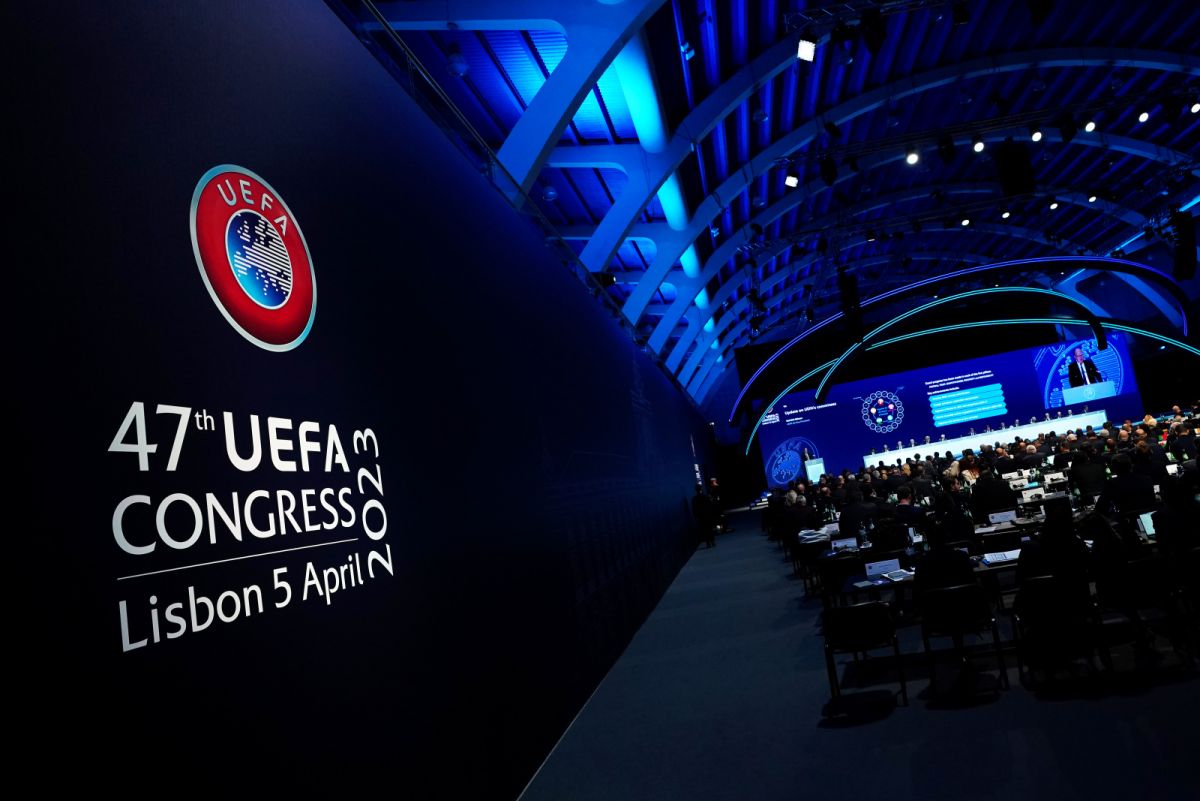 Meeting – 47th UEFA Ordinary Congress (12)-7254-1681389633