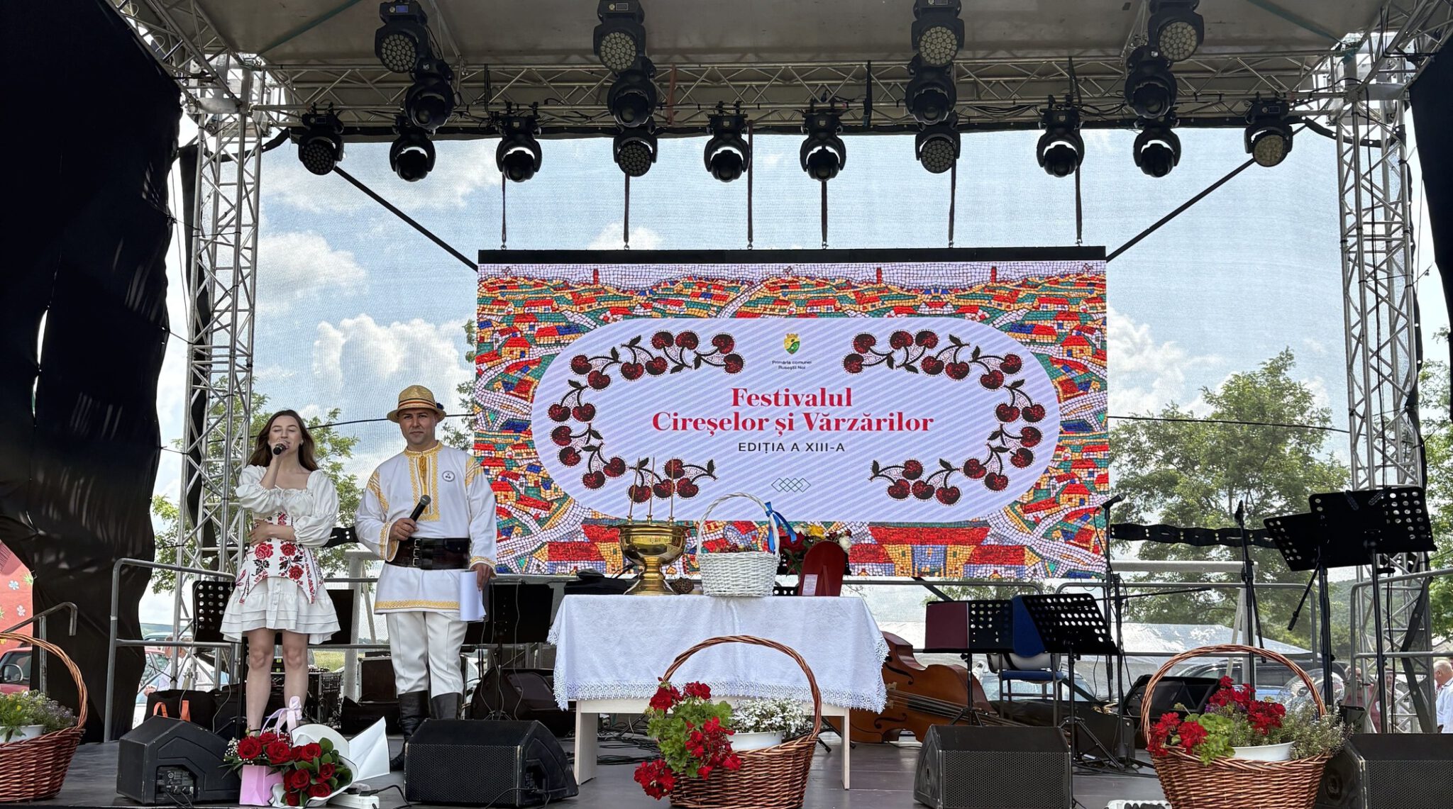 festivalul-cireselor-si-varzarilor-2025-2048x1141
