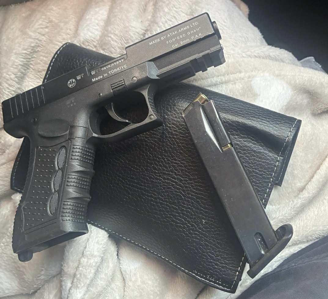 1 (2)
