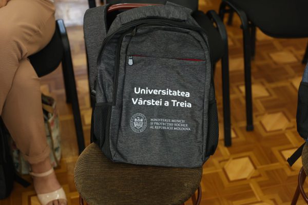 Falesti-Universitatea-varstei-a-III-3-1536x1024
