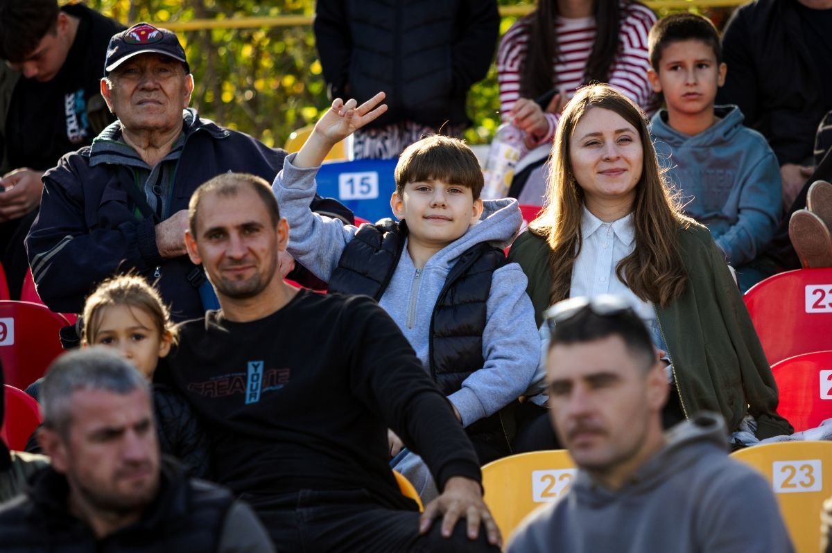 fans petr-15134-1759418336