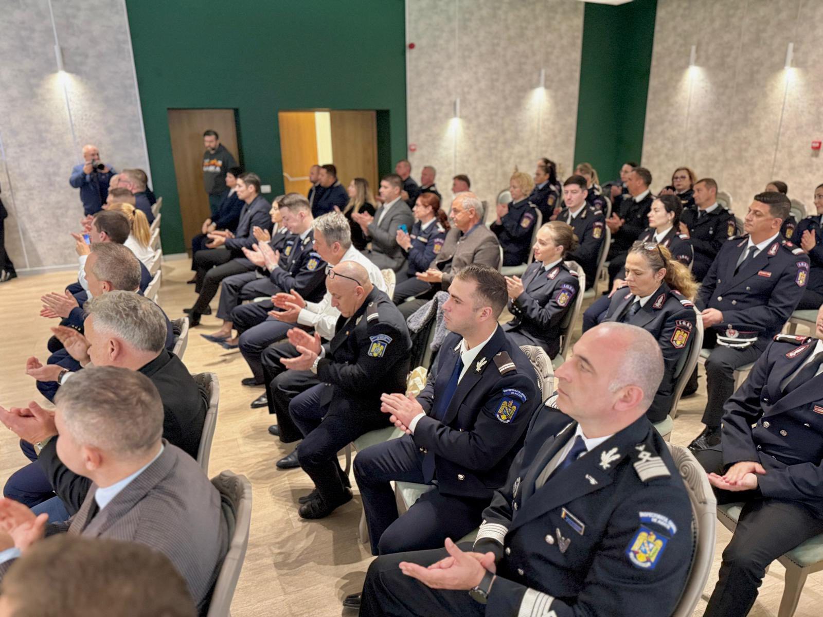 575201830_866724282697042_6557295724090854723_n