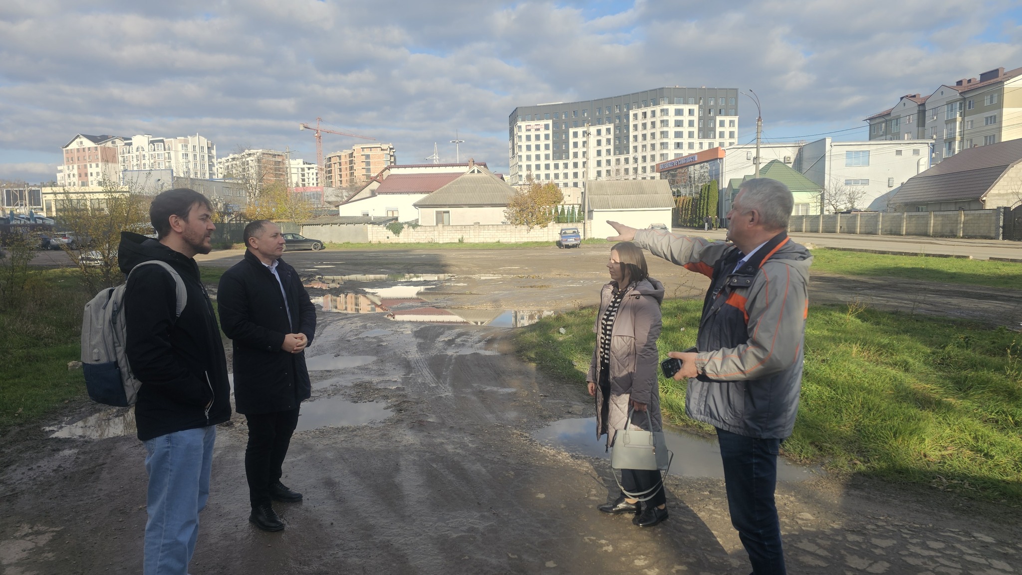 581045728_1242471997907374_7226824656665162865_n