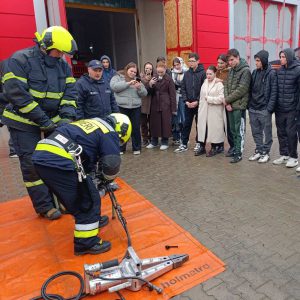 581323863_1236729198493129_1500684047621538712_n