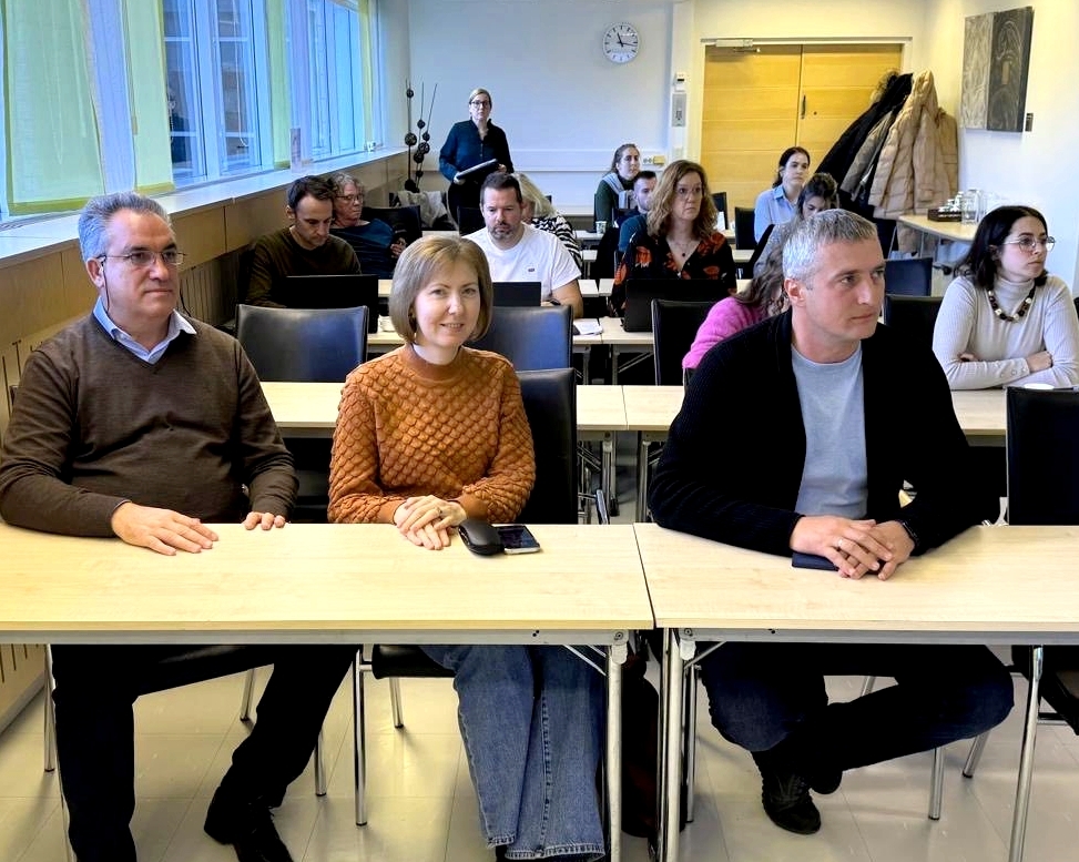 581559382_1244510311040792_1189252997668139835_n