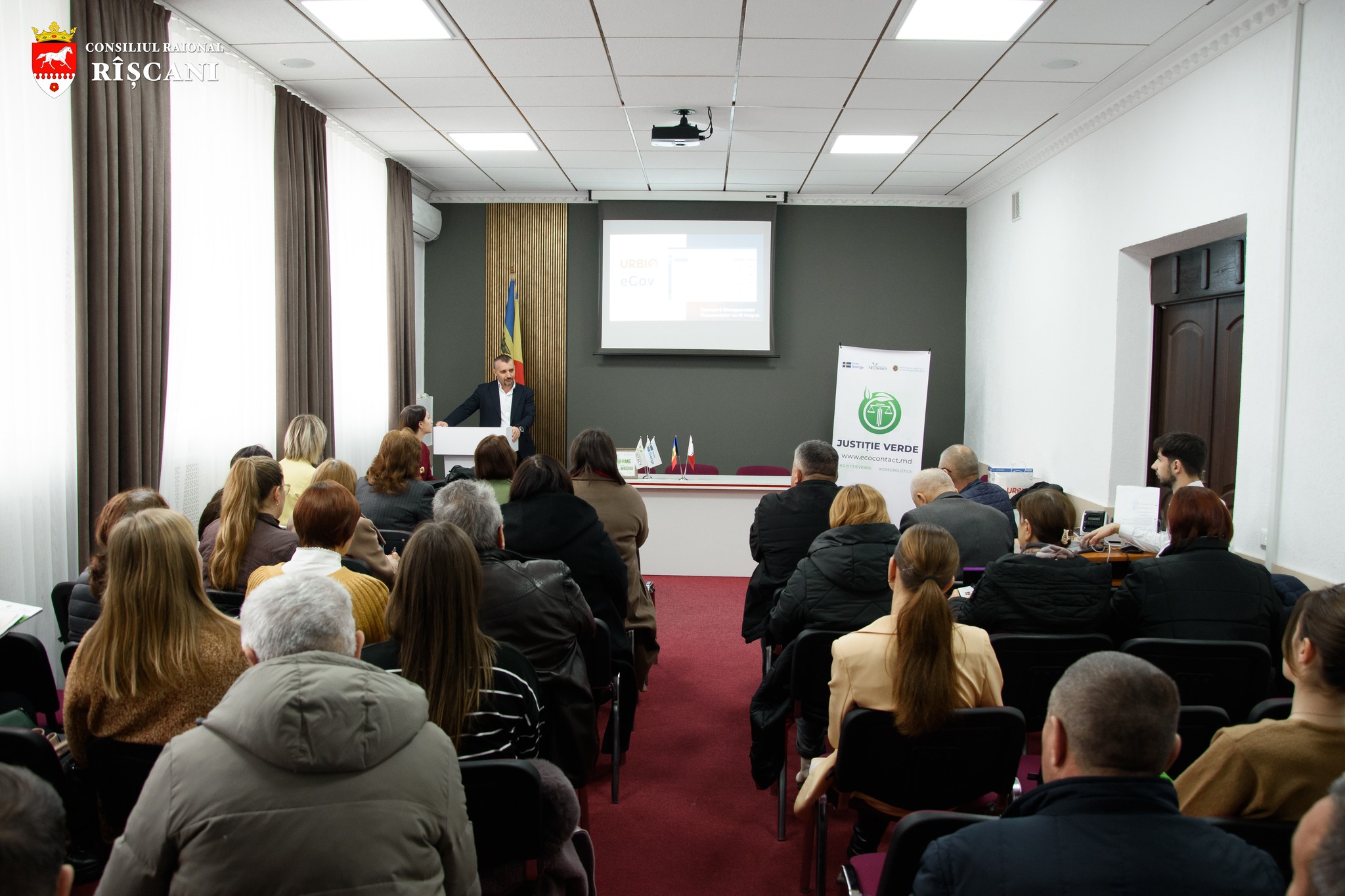 585745102_1237898275039239_8888426227161995267_n