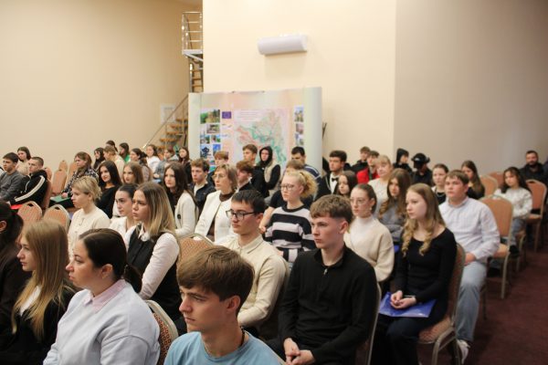 589854918_1374108351168961_2853328014597278117_n