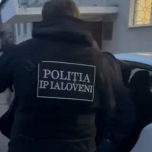 6a6918dc-e2c6-45b1-9358-9debecb7a9b1