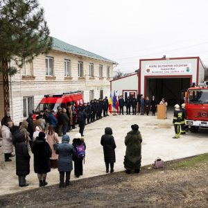 067A7300_resized-1536x1024