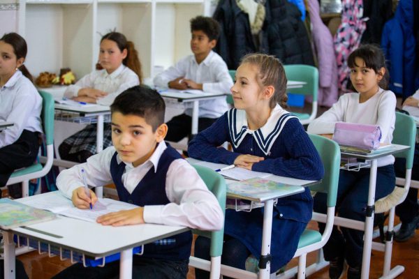 596228912_894276506608486_8084649426665641352_n