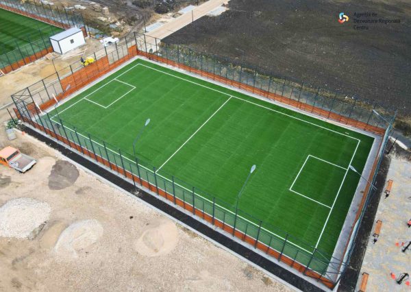 597373081_1741126257096980_5582302536277341928_n