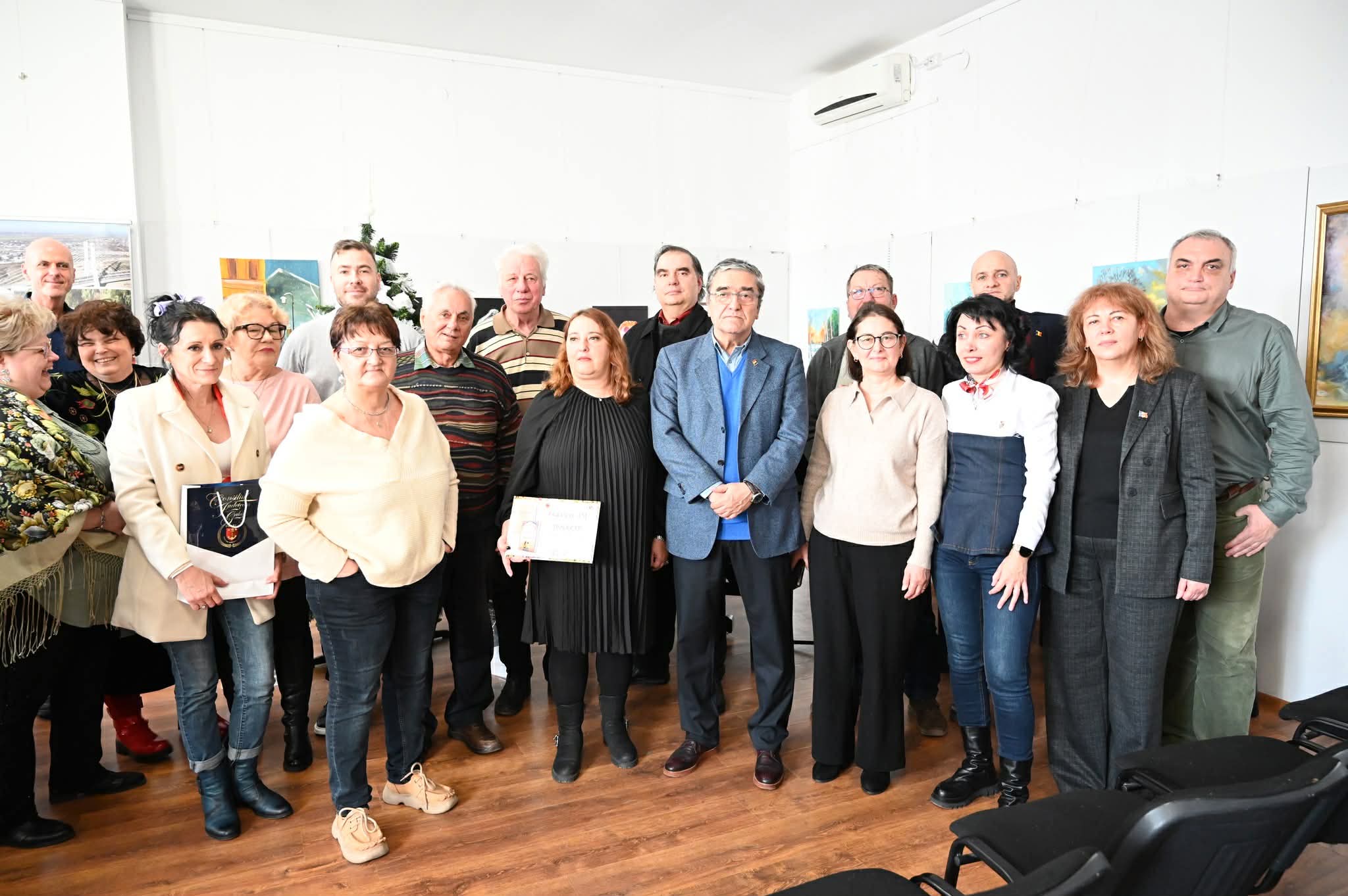 598051790_1174370364872516_3047187812198801888_n