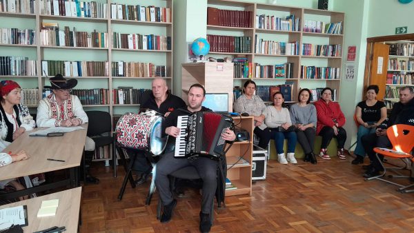 599912744_892576063290626_3970597382377166069_n