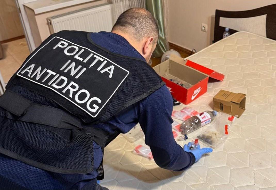 71815eb4-0cad-4732-9df7-cac36e5822ec