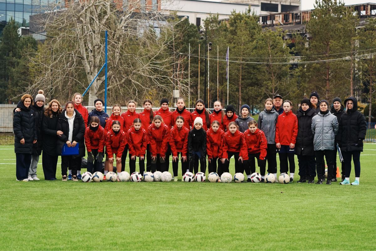 DSC09270-15877-1765291529