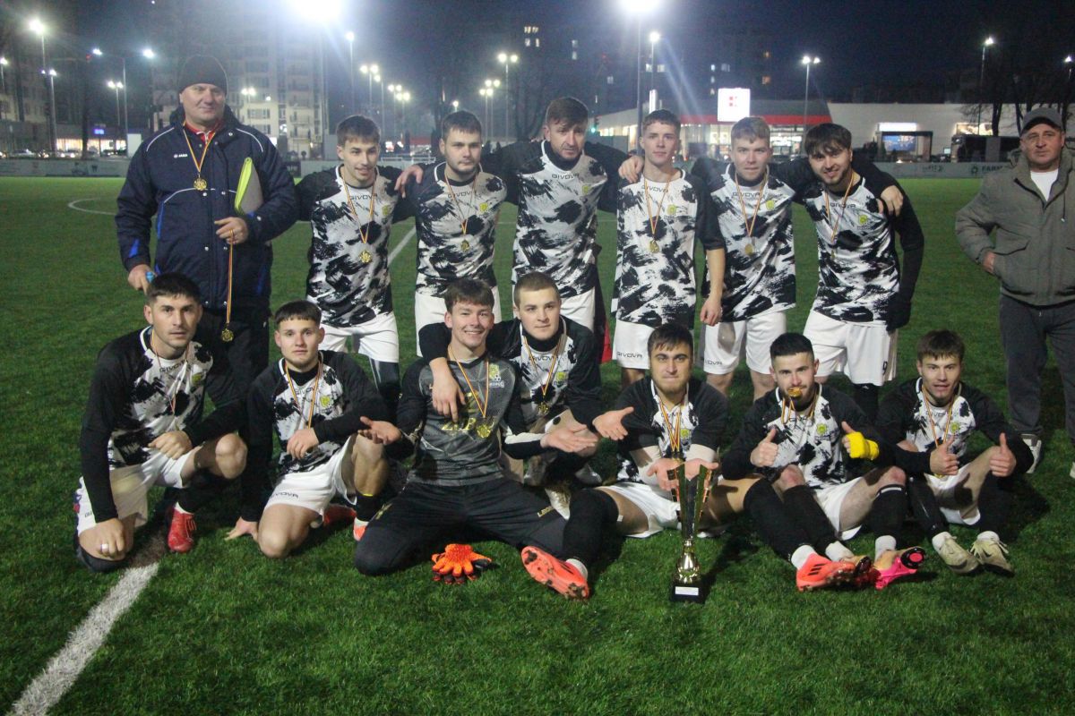 IMG_4908-15853-1765191212