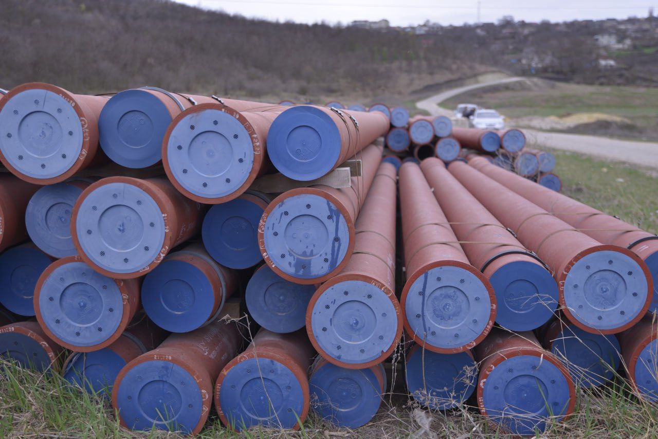 photo_5384234362083151674_y