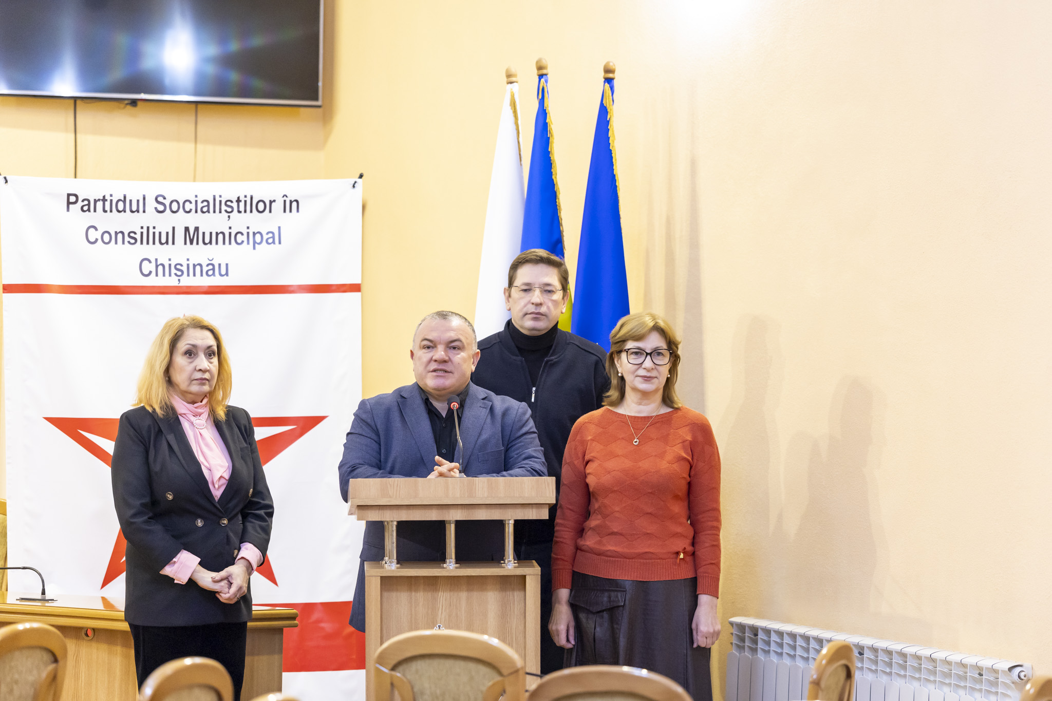 001-briefing-primarie