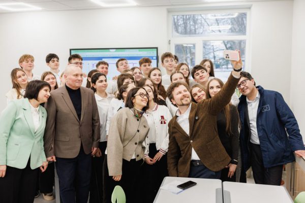 628225119_1218161017165101_394595513439264997_n