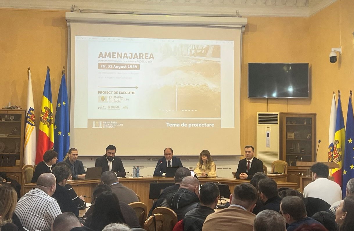 photo_5255971662073631278_y