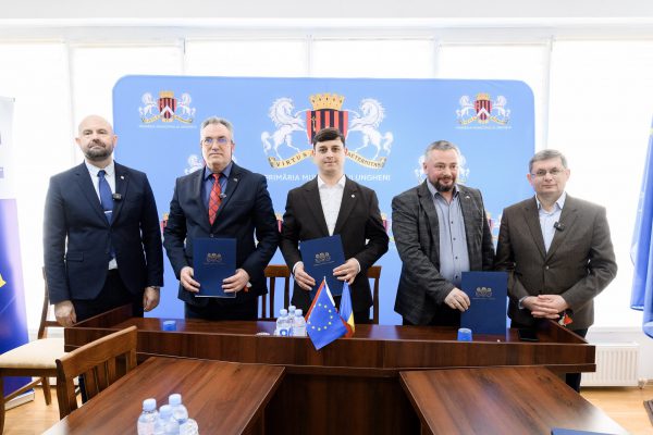 644777419_1810243290185276_1003087428393481294_n