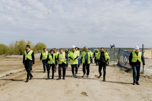 680213307_976002424813959_4988724139127048956_n