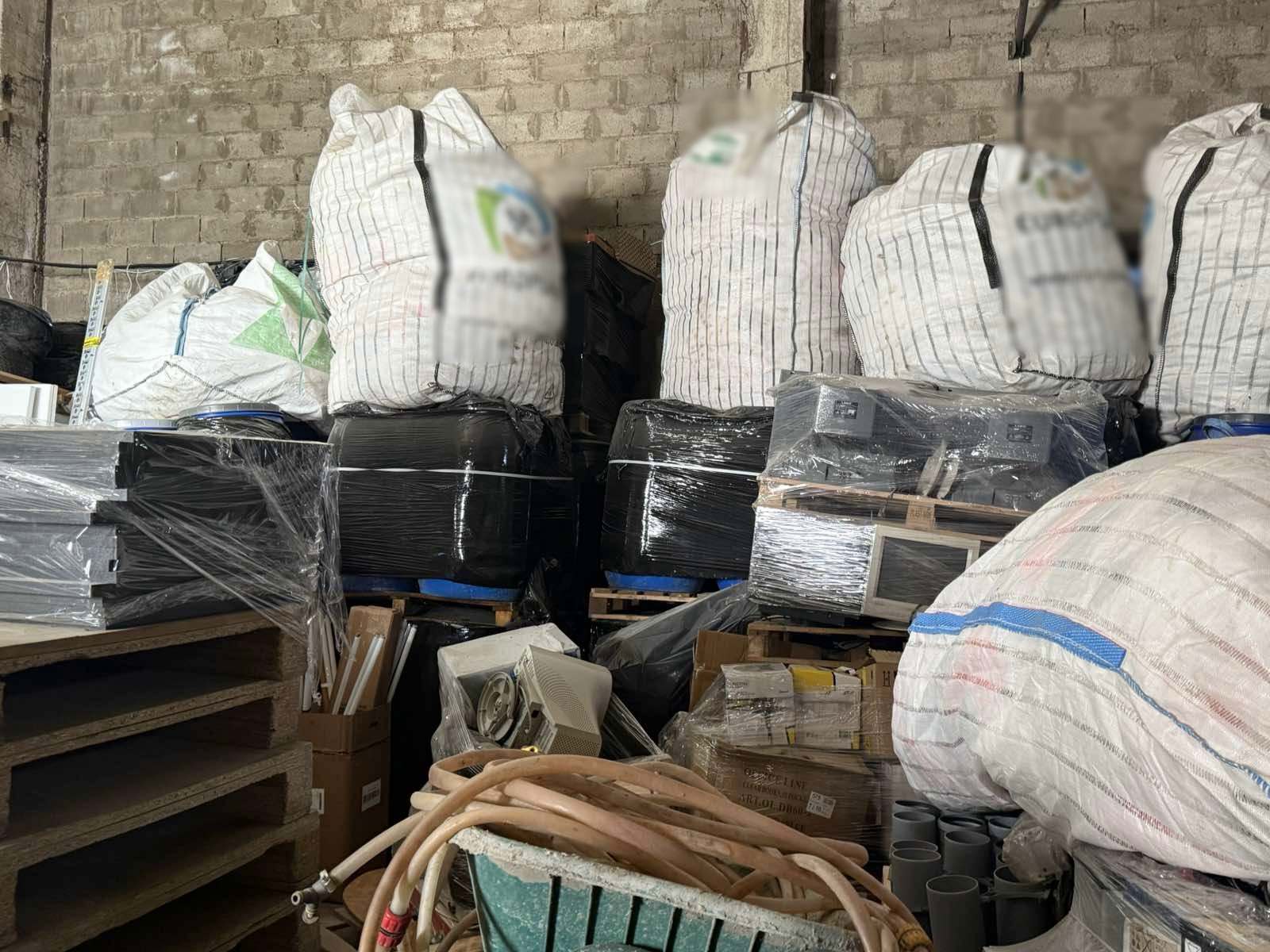 680995077_1265201119123024_4665224653438733725_n