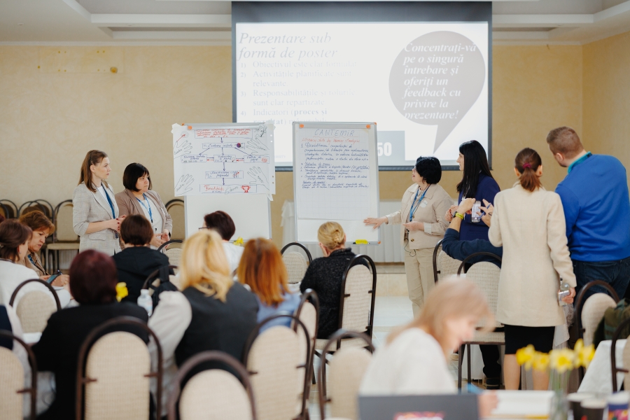 8p8a2284_55220647777_o