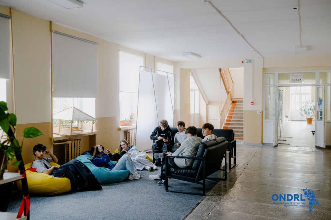 Floresti-mironcostin-13-1068x712