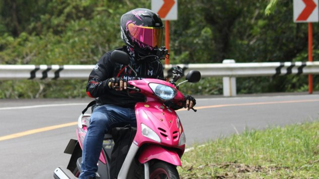 pexels-tiwi-riders-1256368688-27503797