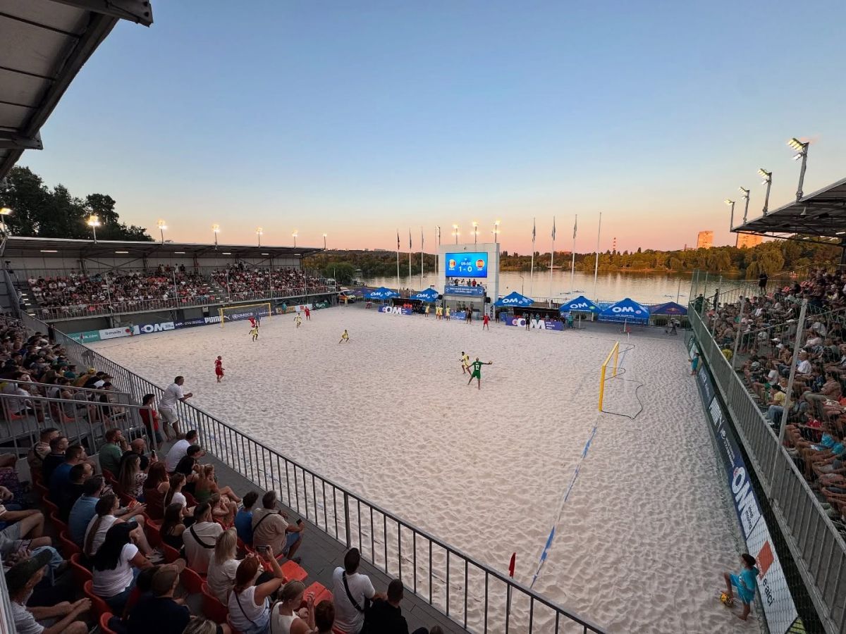 photo-1756299034--9-16936-1775465667