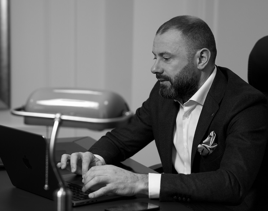 VICTOR SLIVINSCHI