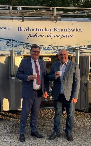 729015911_1059348543434614_8697186906583965580_n